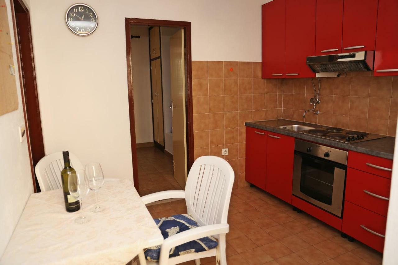 Apartments Katica 룸바르다 외부 사진