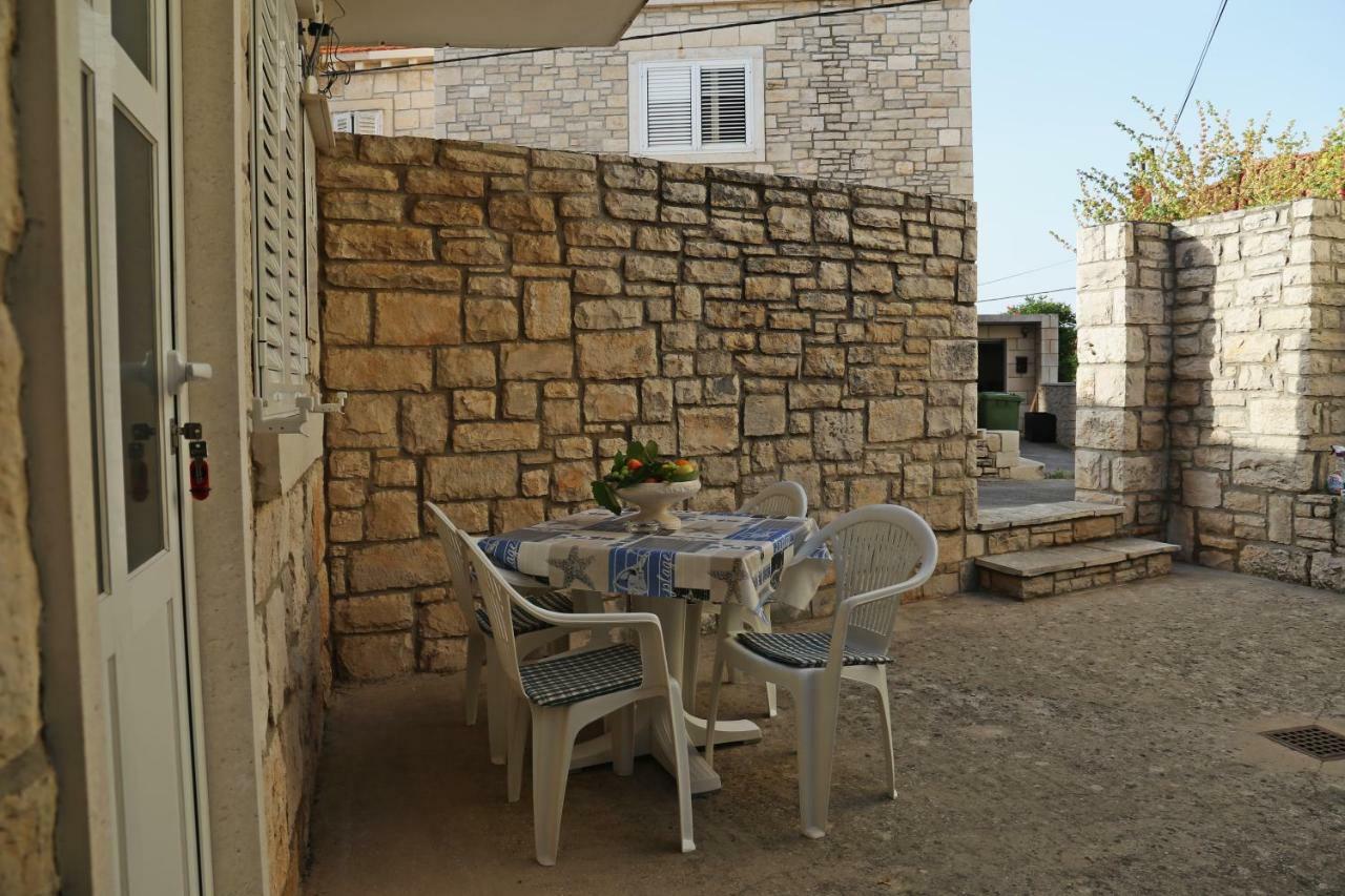 Apartments Katica 룸바르다 외부 사진