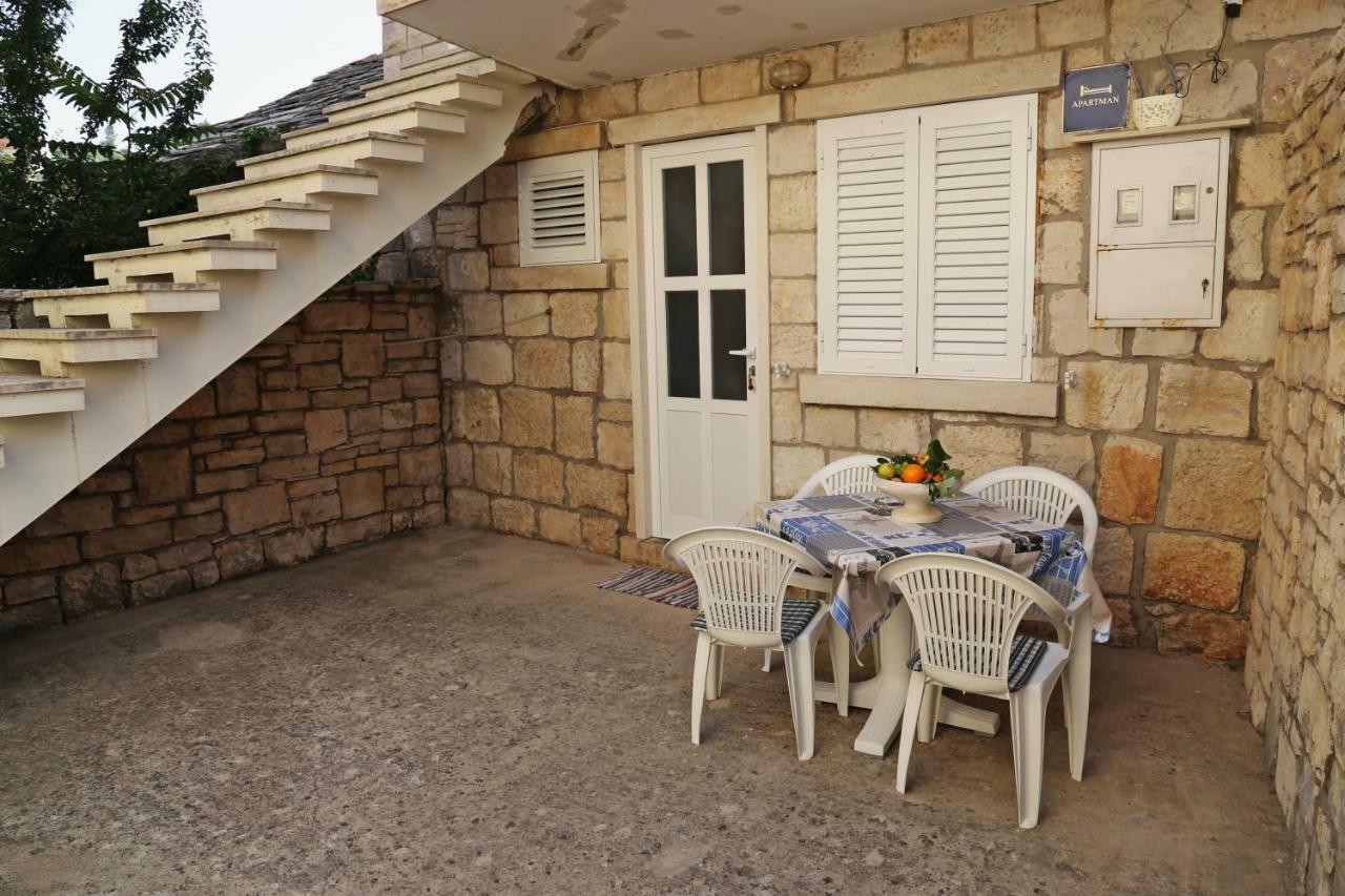Apartments Katica 룸바르다 외부 사진