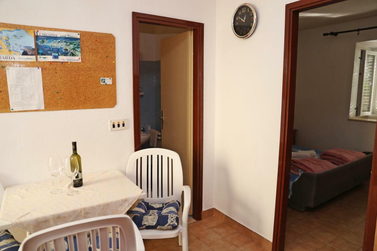 Apartments Katica 룸바르다 외부 사진